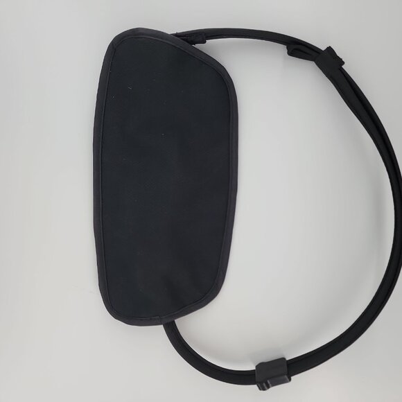 PacSafe RFID-Safe Travel Belt Bag / Hidden Security Waist Pouch — Lightweight & - Picture 7 of 11